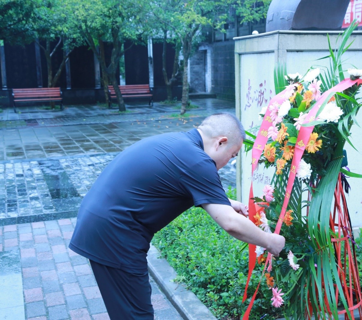 慶建黨百年系列活動-公司開展“學(xué)黨史、感恩黨、跟黨走”主題教育活動